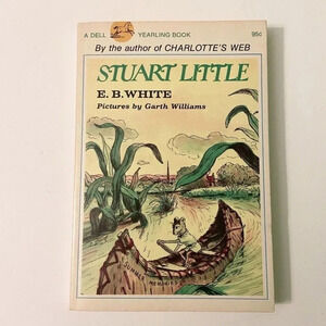 Vintage 1971  Stuart Little Book by E B White A Dell Yearling Book Paperback